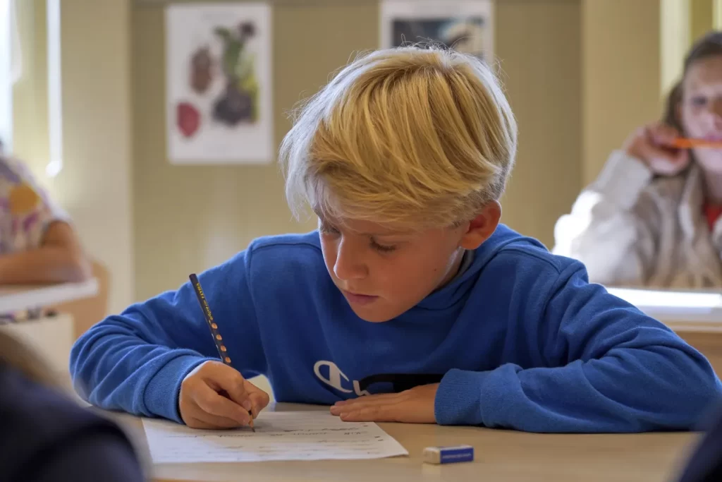 Sweden brings handwriting practice, books back to tech-heavy schools